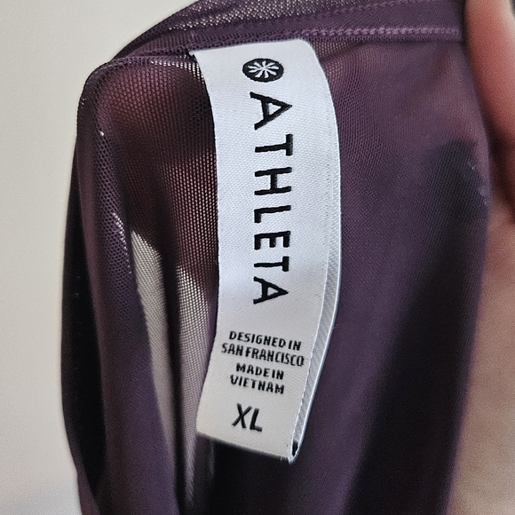 Athleta Mesh Cropped Long Sleeve - Picture 2 of 4